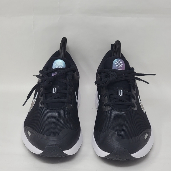 Nike Youth Size 6Y Downshifter 12 Running Shoes DM4194-003 Black White New - Picture 6 of 10